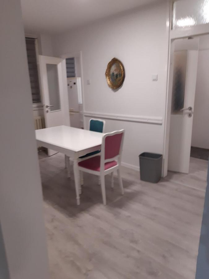 Tomy Apartment Травник Екстериор снимка